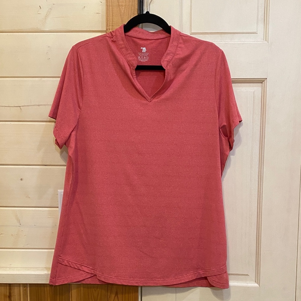 croft & barrow coral-pink notch V-neck short sleeve tee